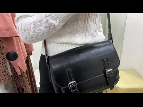 ❤️ Јавна мастурбација младе кучке ФералБерри са дилдом у соби за мерење ❤ Порно вк на sr.nomescriativos.top ☑